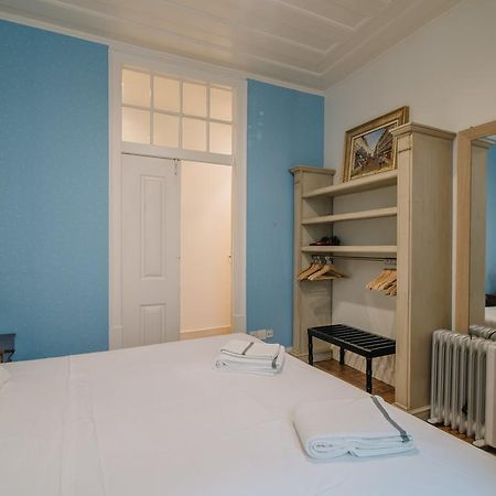 Camoes Deluxe Bairro Alto Lägenhet Lisboa Exteriör bild