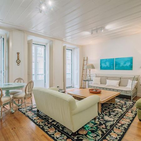 Camoes Deluxe Bairro Alto Lägenhet Lisboa Exteriör bild