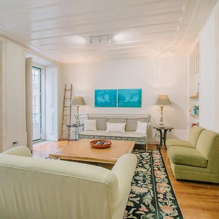 Camoes Deluxe Bairro Alto Lägenhet Lisboa Exteriör bild
