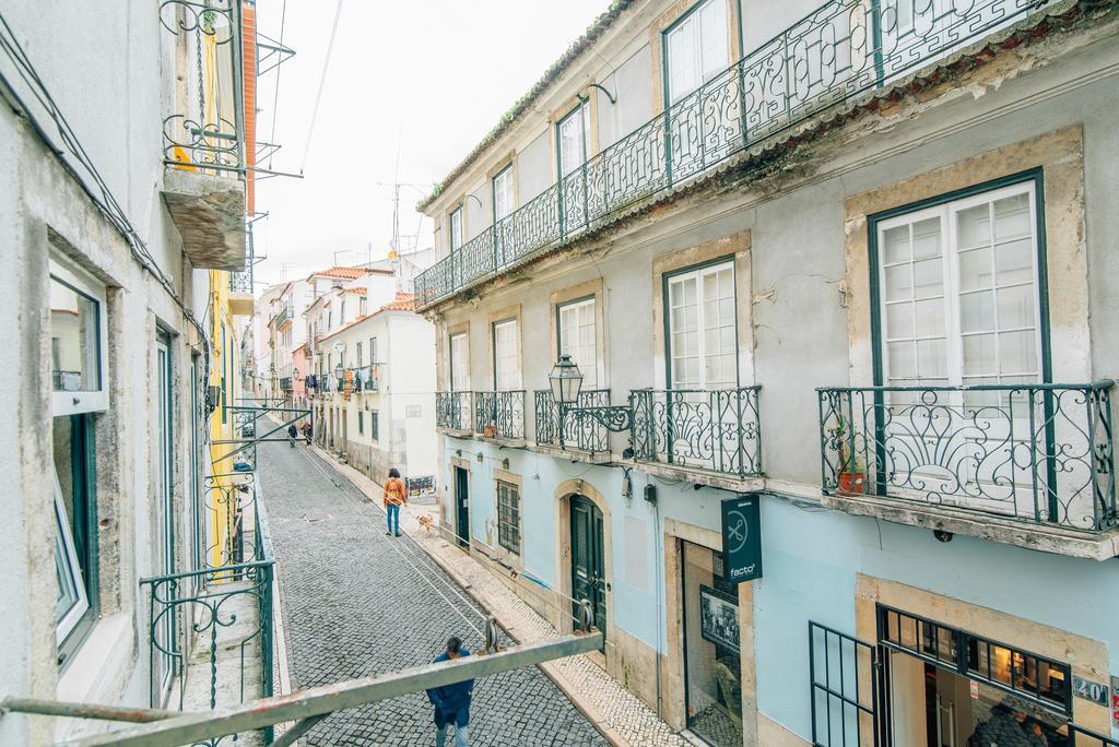 Camoes Deluxe Bairro Alto Lägenhet Lisboa Exteriör bild