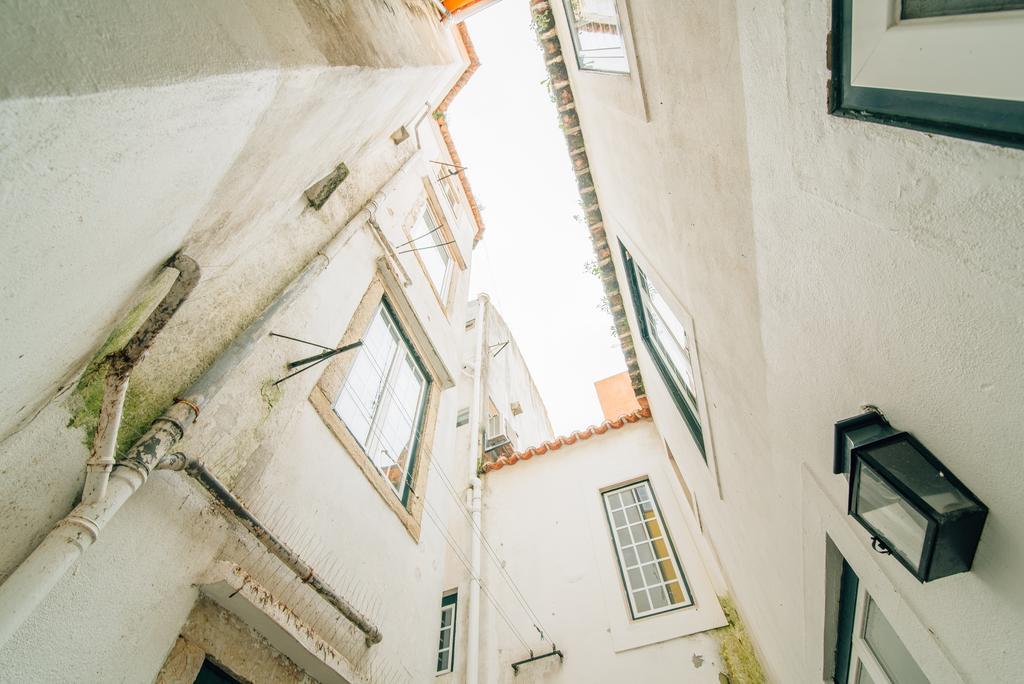 Camoes Deluxe Bairro Alto Lägenhet Lisboa Exteriör bild