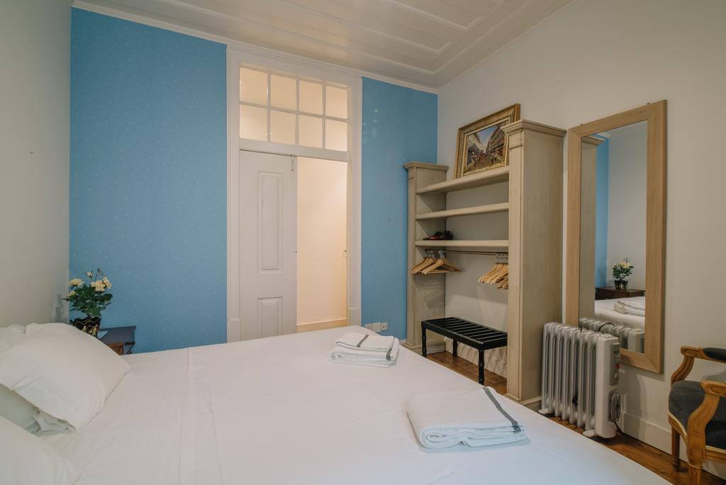Camoes Deluxe Bairro Alto Lägenhet Lisboa Exteriör bild
