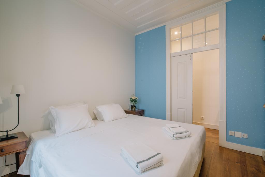 Camoes Deluxe Bairro Alto Lägenhet Lisboa Exteriör bild