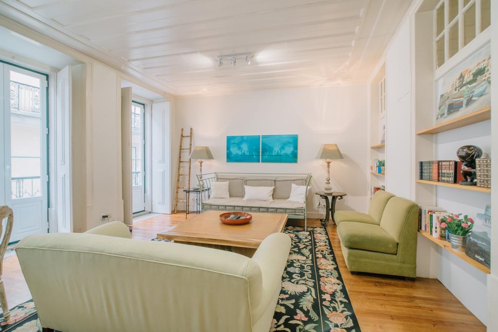 Camoes Deluxe Bairro Alto Lägenhet Lisboa Exteriör bild