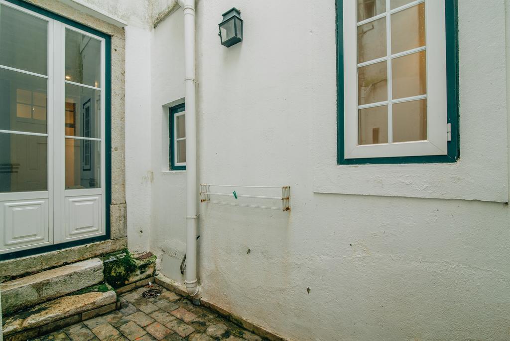 Camoes Deluxe Bairro Alto Lägenhet Lisboa Exteriör bild